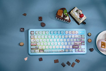 Compact Layout, Hot-Swap Magic – The Keyboard That Moves with You