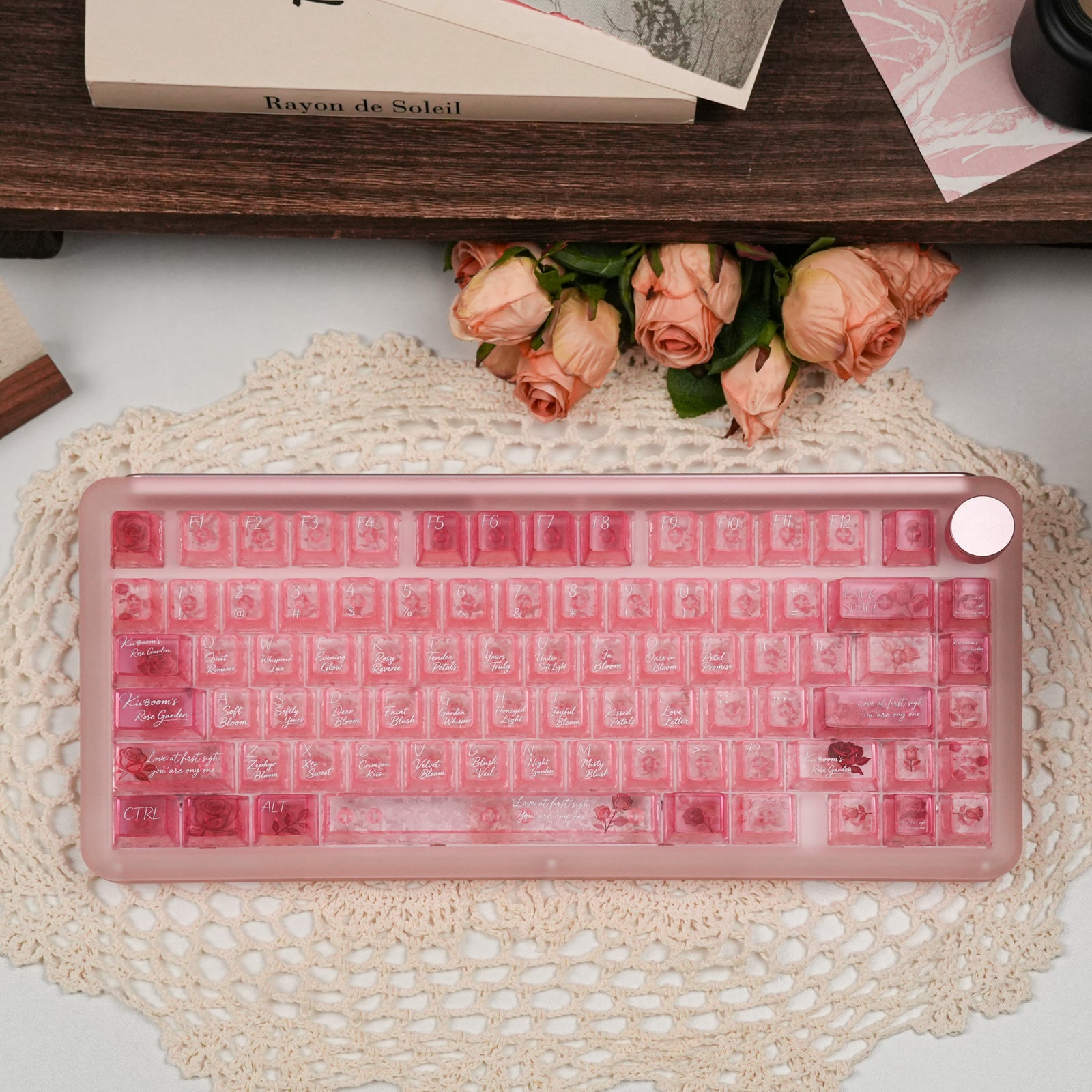 Phantom81 V4 ＋ Rose Quartz Keycap Set